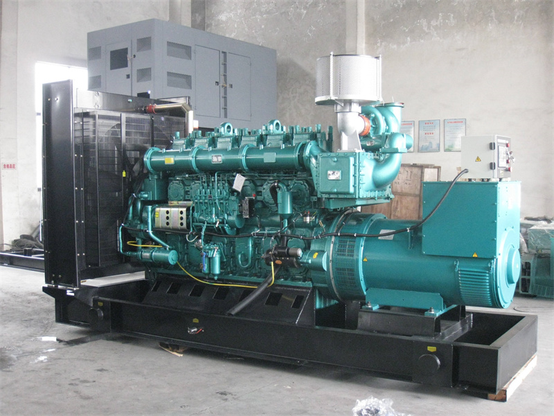 盱眙200KW 柴油发电机的油耗是多少?