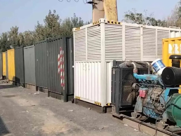 盱眙200KW柴油发电机机组每小时油耗是多少?